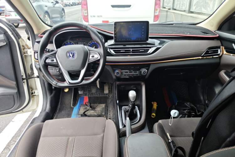 Used CHANGAN Eado DT 2018 1.6L Manual Enjoyment Model Center Console