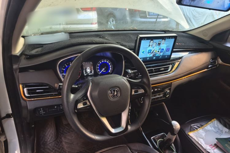 Used CHANGAN Eado DT 2018 1.6L Manual Enjoyment Model Center Console