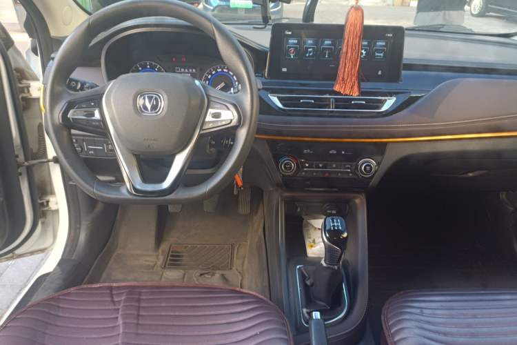 Used CHANGAN Eado DT 2018 1.6L Manual Comfort Model Center Console