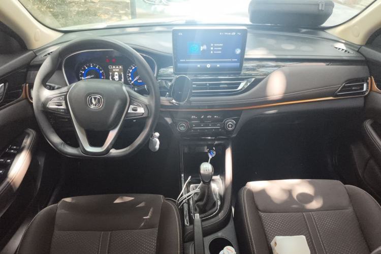 Used CHANGAN Eado DT 2018 1.6L Manual Enjoyment Model Center Console