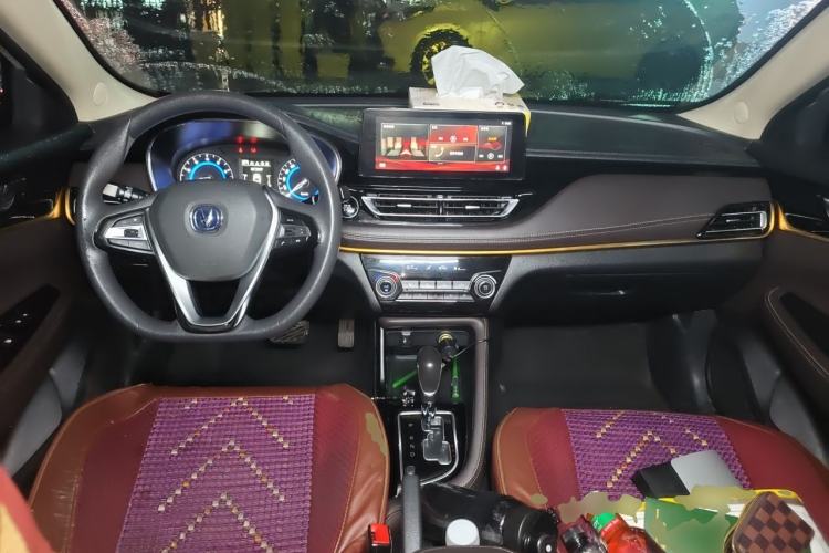 Used CHANGAN Eado DT 2018 1.6L Automatic Smart Enjoyment Model Center Console