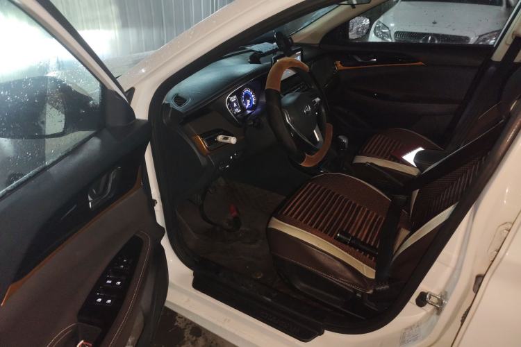 Used CHANGAN Eado DT 2018 1.6L Manual Smart Enjoyment Model Driver Seat