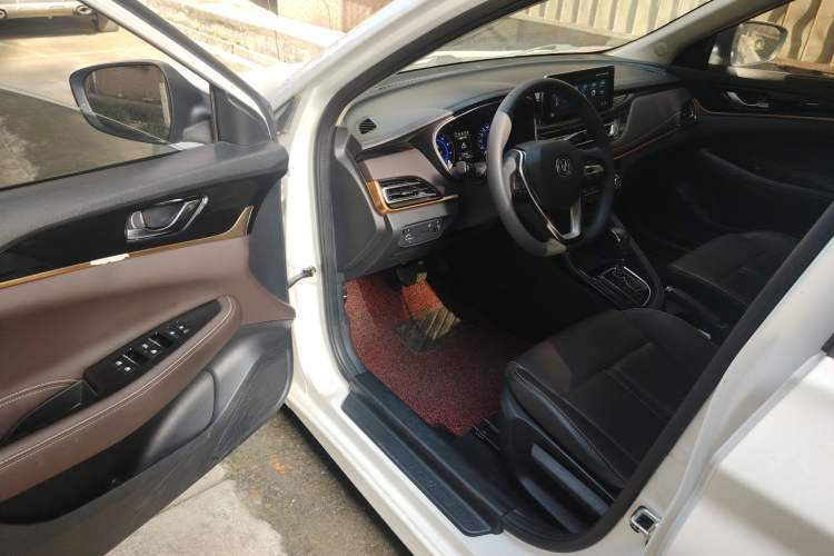 Used CHANGAN Eado DT 2018 1.6L Automatic Smart Enjoyment Model Driver Seat