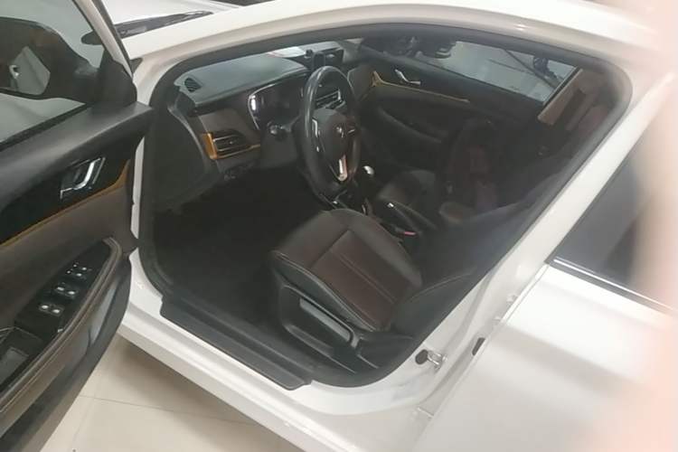 Used CHANGAN Eado DT 2018 1.6L Manual Smart Enjoyment Model Driver Seat