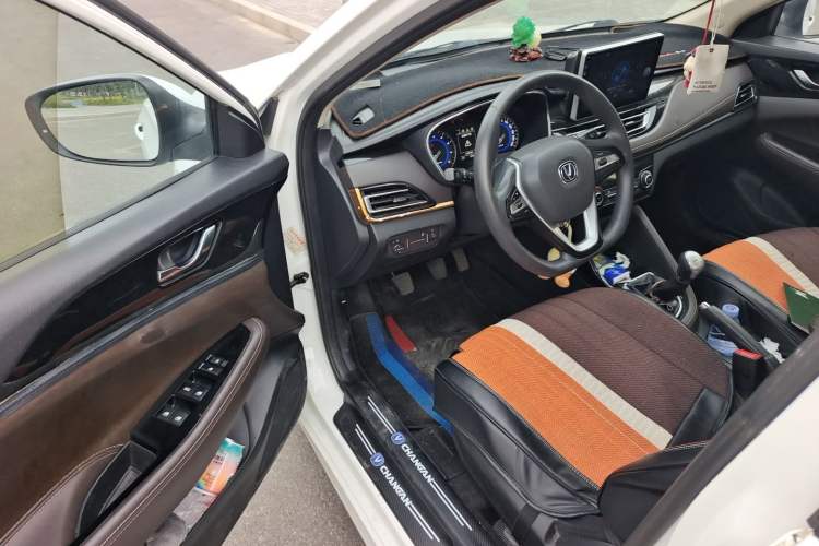 Used CHANGAN Eado DT 2018 1.6L Manual Enjoyment Model Driver Seat