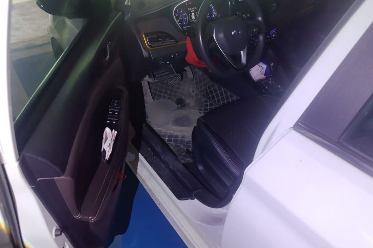 Used CHANGAN Eado DT 2018 1.6L Automatic Smart Enjoyment Model Driver Seat