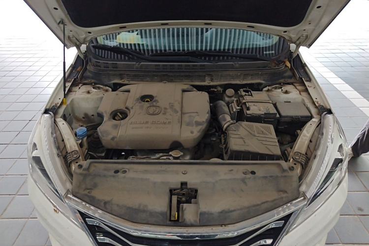 Used CHANGAN Eado DT 2018 1.6L Manual Luxury Model Engine Bay