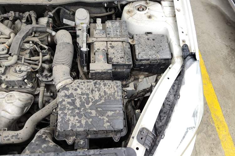 Used CHANGAN Eado DT 2018 1.6L Manual Comfort Model Engine Bay Left