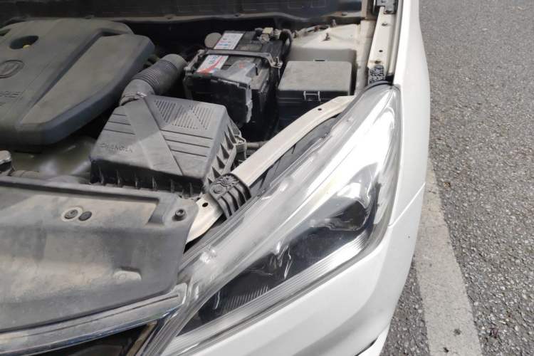 Used CHANGAN Eado DT 2018 1.6L Automatic Smart Enjoyment Model Engine Bay Left
