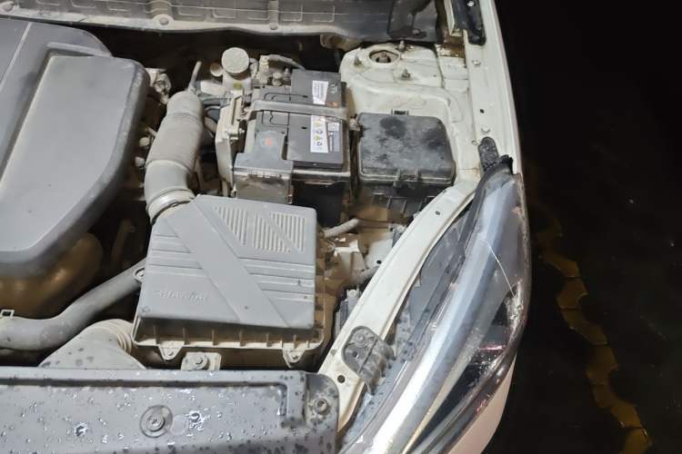 Used CHANGAN Eado DT 2018 1.6L Automatic Smart Enjoyment Model Engine Bay Left