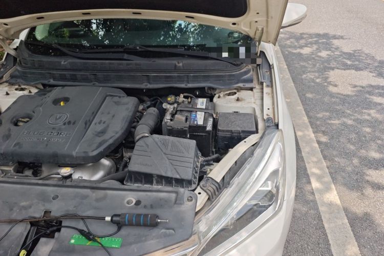 Used CHANGAN Eado DT 2018 1.6L Automatic Luxury Model Engine Bay Left