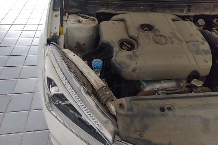 Used CHANGAN Eado DT 2018 1.6L Manual Luxury Model Engine Bay Right