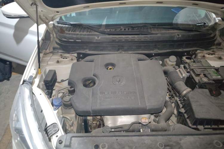 Used CHANGAN Eado DT 2018 1.6L Automatic Smart Enjoyment Model Engine Bay Right