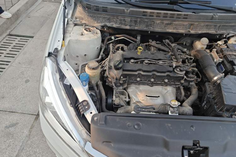 Used CHANGAN Eado DT 2018 1.6L Manual Comfort Model Engine Bay Right