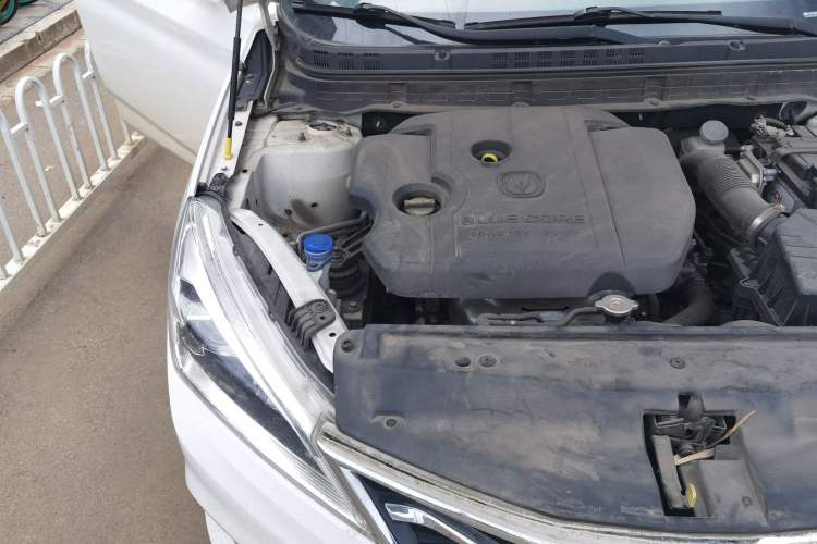 Used CHANGAN Eado DT 2018 1.6L Manual Smart Enjoyment Model Engine Bay Right