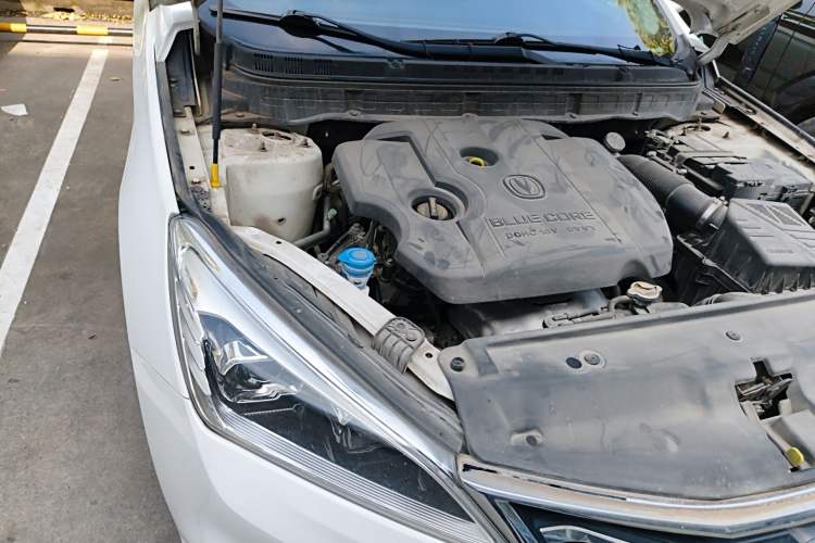 Used CHANGAN Eado DT 2018 1.6L Manual Smart Enjoyment Model Engine Bay Right