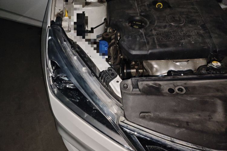 Used CHANGAN Eado DT 2018 1.6L Automatic Smart Enjoyment Model Engine Bay Right