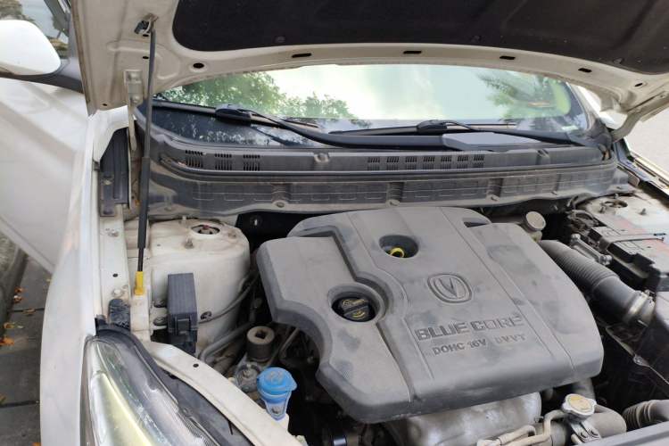 Used CHANGAN Eado DT 2018 1.6L Automatic Smart Enjoyment Model Engine Bay Right