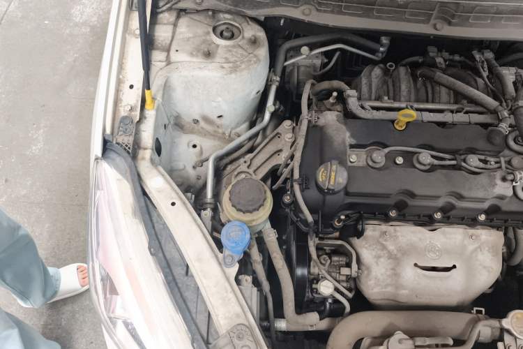 Used CHANGAN Eado DT 2018 1.6L Manual Enjoyment Model Engine Bay Right