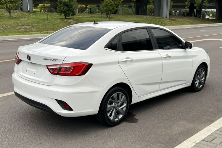 Used CHANGAN Eado DT 2018 1.6L Manual Smart Enjoyment Model Exterior 6
