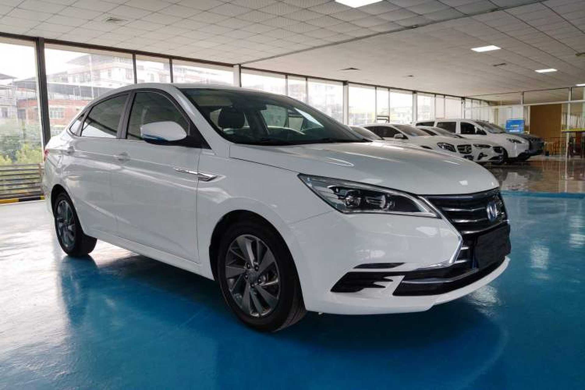 Used CHANGAN Eado DT 2018 1.6L Manual Smart Enjoyment Model Front Right 45 Deg