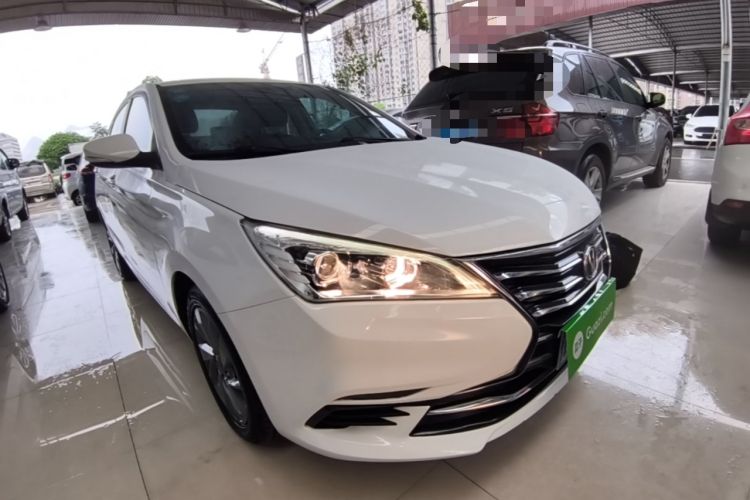 Used CHANGAN Eado DT 2018 1.6L Manual Smart Enjoyment Model Front Right 45 Deg