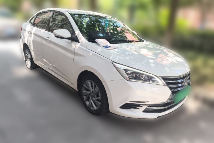 Used CHANGAN Eado DT 2018 1.6L Manual Enjoyment Model Front Right 45 Deg