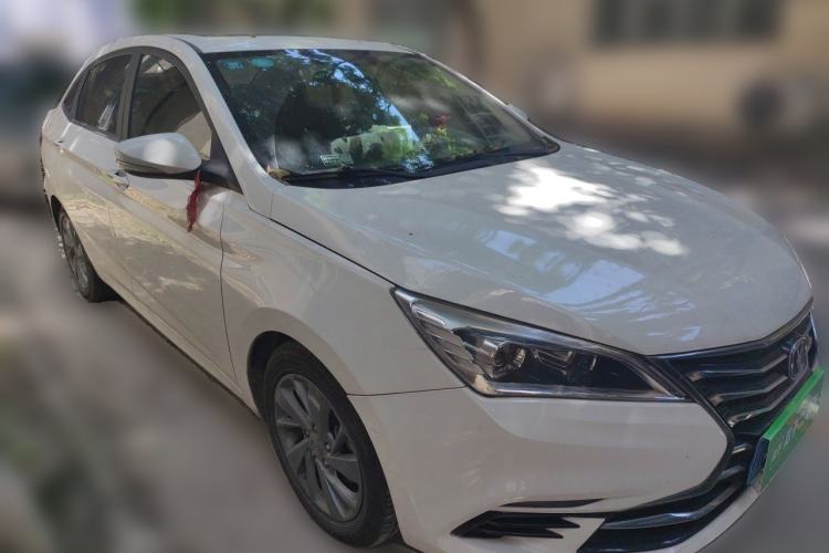 Used CHANGAN Eado DT 2018 1.6L Manual Smart Enjoyment Model Front Right 45 Deg