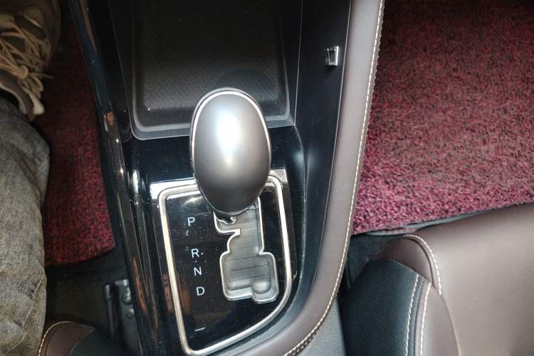 Used CHANGAN Eado DT 2018 1.6L Automatic Smart Enjoyment Model Gear Lever