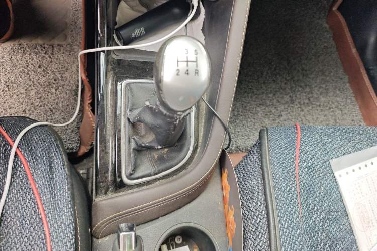 Used CHANGAN Eado DT 2018 1.6L Manual Smart Enjoyment Model Gear Lever