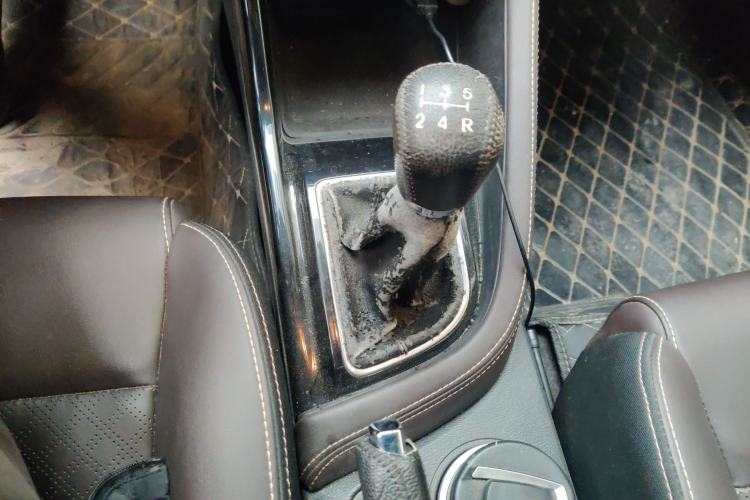 Used CHANGAN Eado DT 2018 1.6L Manual Smart Enjoyment Model Gear Lever
