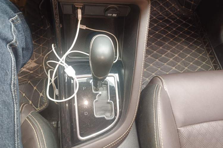 Used CHANGAN Eado DT 2018 1.6L Automatic Smart Enjoyment Model Gear Lever