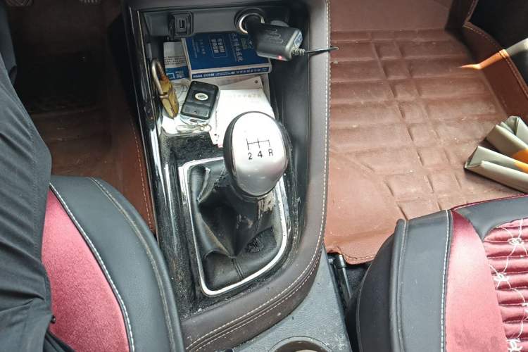Used CHANGAN Eado DT 2018 1.6L Manual Smart Enjoyment Model Gear Lever