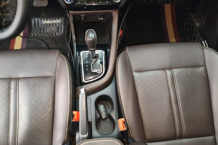 Used CHANGAN Eado DT 2018 1.6L Automatic Smart Enjoyment Model Gear Lever