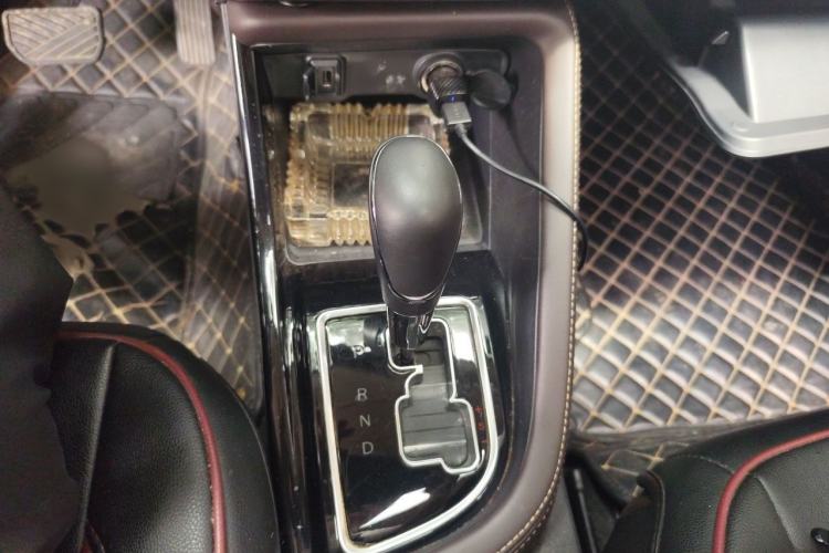 Used CHANGAN Eado DT 2018 1.6L Automatic Smart Enjoyment Model Gear Lever