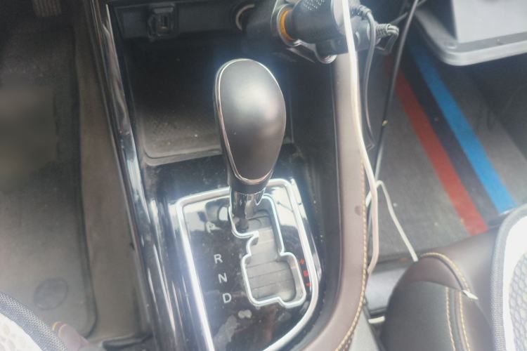 Used CHANGAN Eado DT 2018 1.6L Automatic Smart Enjoyment Model Gear Lever