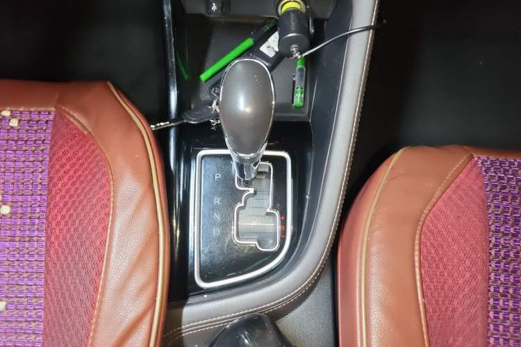 Used CHANGAN Eado DT 2018 1.6L Automatic Smart Enjoyment Model Gear Lever