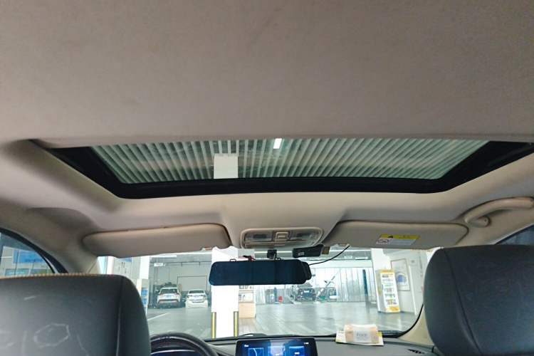 Used CHANGAN Eado DT 2018 1.6L Manual Luxury Model Headliner