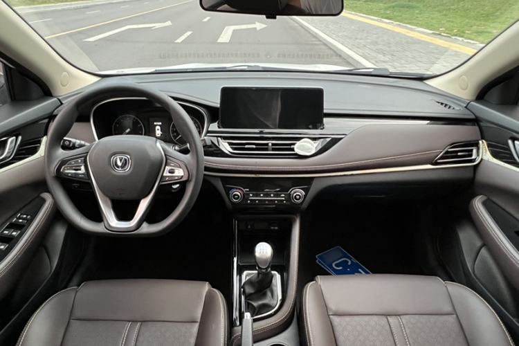 Used CHANGAN Eado DT 2018 1.6L Manual Smart Enjoyment Model Interior 1