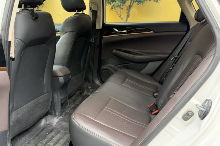 Used CHANGAN Eado DT 2018 1.6L Manual Smart Enjoyment Model Interior 1