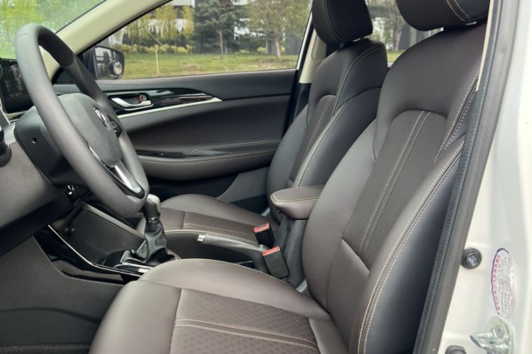 Used CHANGAN Eado DT 2018 1.6L Manual Smart Enjoyment Model Interior 2