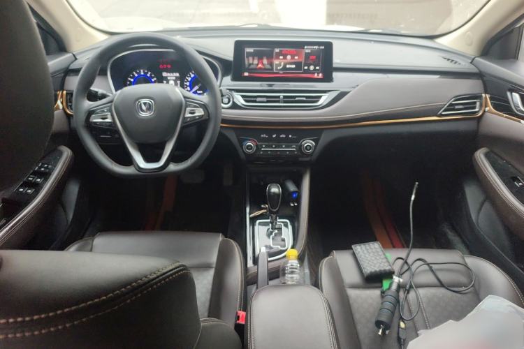 Used CHANGAN Eado DT 2018 1.6L Automatic Luxury Model Interior 2
