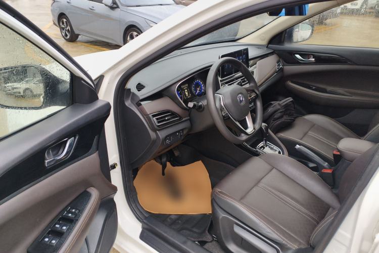 Used CHANGAN Eado DT 2018 1.6L Automatic Smart Enjoyment Model Interior 3