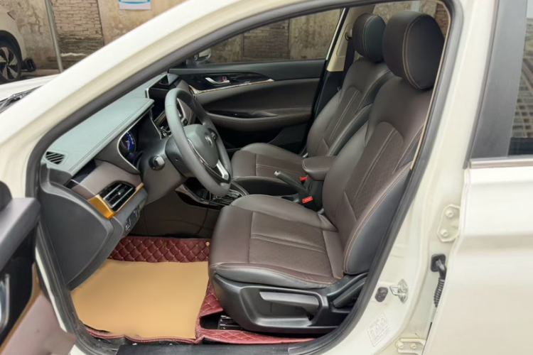 Used CHANGAN Eado DT 2018 1.6L Automatic Smart Enjoyment Model Interior 3