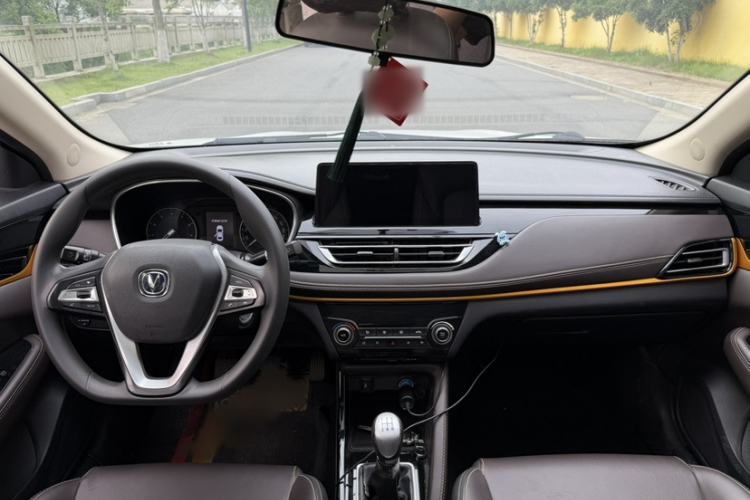 Used CHANGAN Eado DT 2018 1.6L Manual Smart Enjoyment Model Interior 3