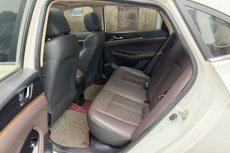 Used CHANGAN Eado DT 2018 1.6L Automatic Smart Enjoyment Model Interior 4