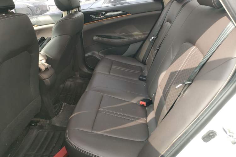 Used CHANGAN Eado DT 2018 1.6L Automatic Smart Enjoyment Model Interior 4