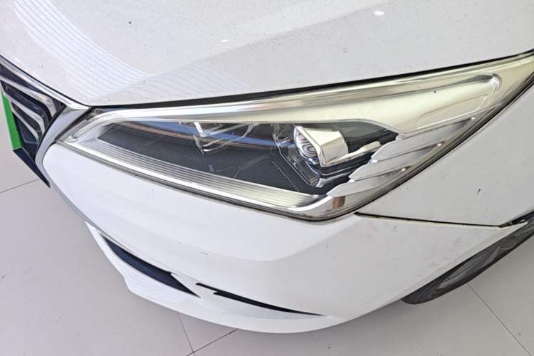 Used CHANGAN Eado DT 2018 1.6L Manual Comfort Model Left Front Headlight
