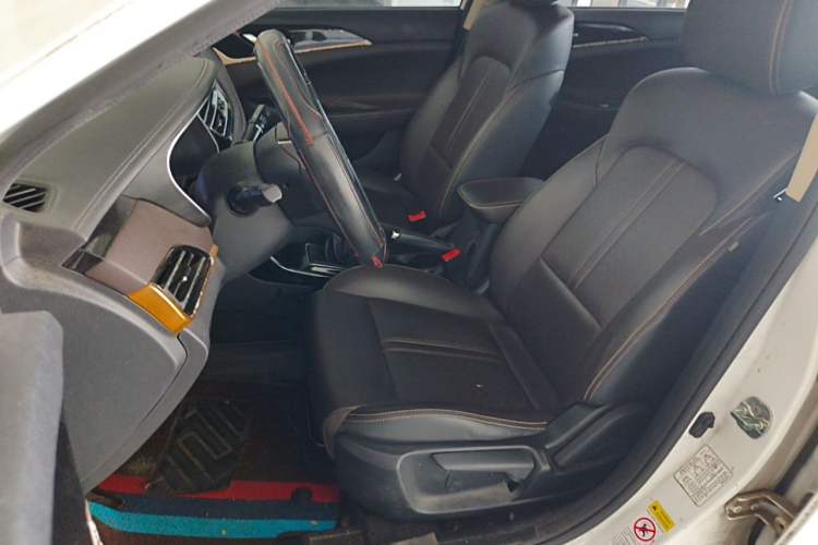 Used CHANGAN Eado DT 2018 1.6L Manual Luxury Model Left Front Seat