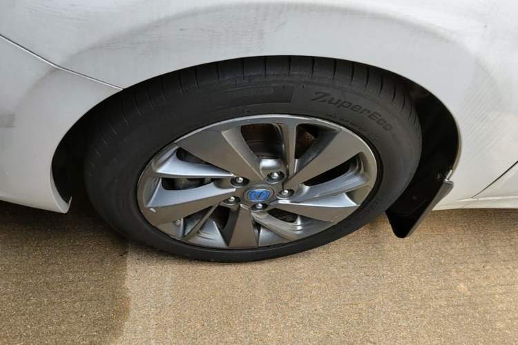 Used CHANGAN Eado DT 2018 1.6L Automatic Smart Enjoyment Model Left Front Wheel Hub